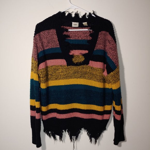 Daytrip Striped Raw Hem and V-Neck Striped Pullover Sweater Size L Multicolored - Picture 2 of 5